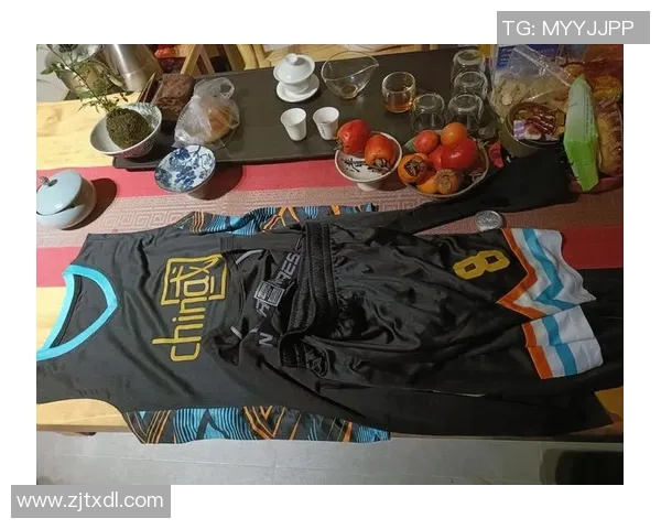 儿童篮球服速干套装舒适透气运动服装适合小朋友的户外活动和比赛